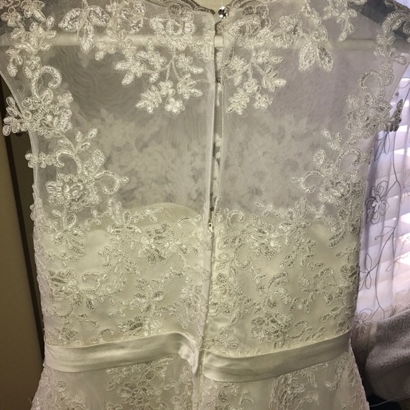 White Short Dress - Picture 4 of 4